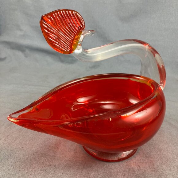Vtg Red Handmade Blown Glass Red Peahen Trinket Soap Candy Nut Dish 7" - Picture 3 of 6